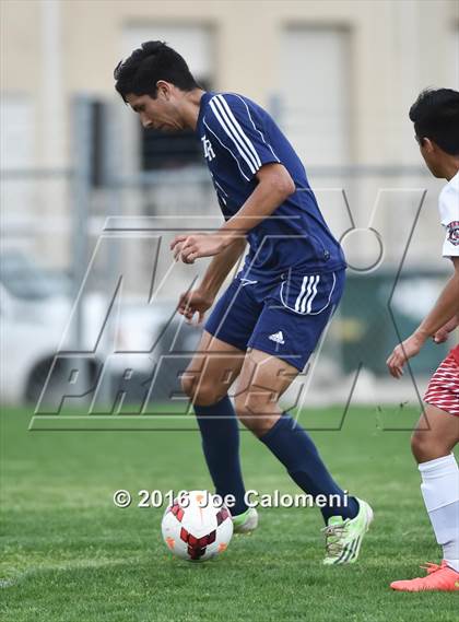 Thumbnail 1 in Lee [Robert E.] vs Roosevelt [Theodore] (Blossom Athletic Center) photogallery.