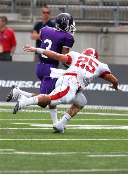 Thumbnail 1 in Lutheran vs. Pickerington Central (Kirk Herbstreit Varsity Football Series) photogallery.
