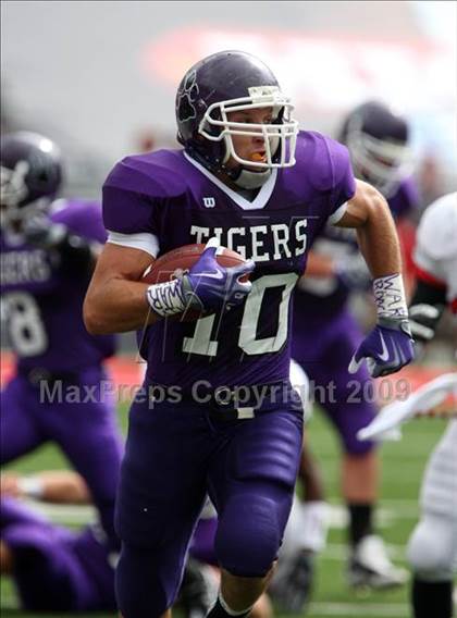 Thumbnail 3 in Lutheran vs. Pickerington Central (Kirk Herbstreit Varsity Football Series) photogallery.