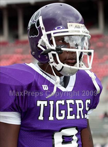 Thumbnail 2 in Lutheran vs. Pickerington Central (Kirk Herbstreit Varsity Football Series) photogallery.