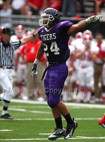 Thumbnail 3 in Lutheran vs. Pickerington Central (Kirk Herbstreit Varsity Football Series) photogallery.