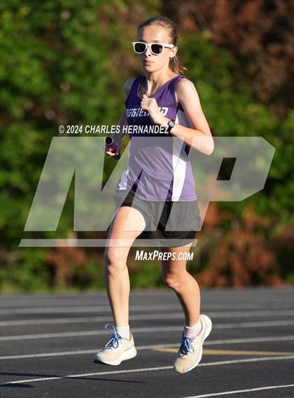 Thumbnail 3 in Battle of the Brazos (4X400M) photogallery.