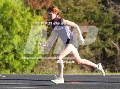 Thumbnail 3 in Battle of the Brazos (4X400M) photogallery.