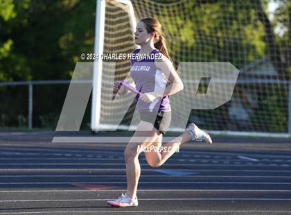 Thumbnail 2 in Battle of the Brazos (4X400M) photogallery.