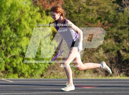 Thumbnail 1 in Battle of the Brazos (4X400M) photogallery.