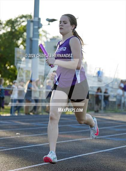 Thumbnail 2 in Battle of the Brazos (4X400M) photogallery.
