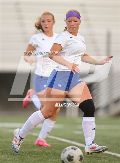 Thumbnail 3 in Richfield vs. Juan Diego Catholic (UHSAA 3A Second Round) photogallery.