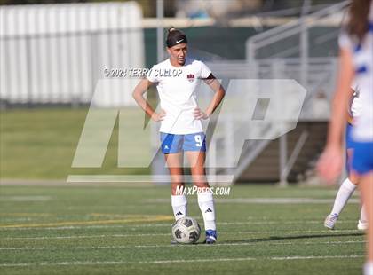 Thumbnail 2 in Richfield vs. Juan Diego Catholic (UHSAA 3A Second Round) photogallery.