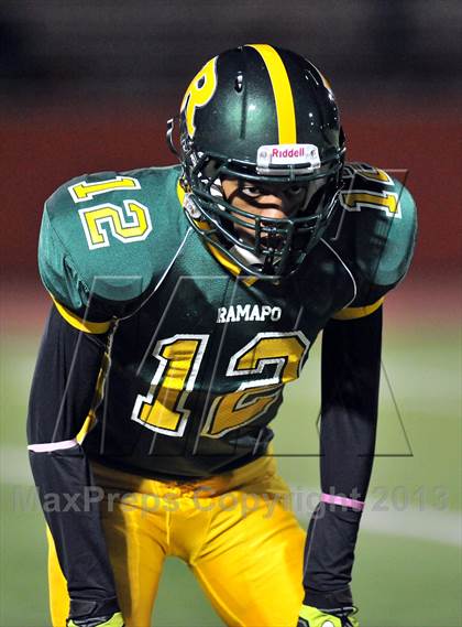 Thumbnail 1 in Ramapo @ White Plains (Section 1 Class AA Quarterfinal) photogallery.