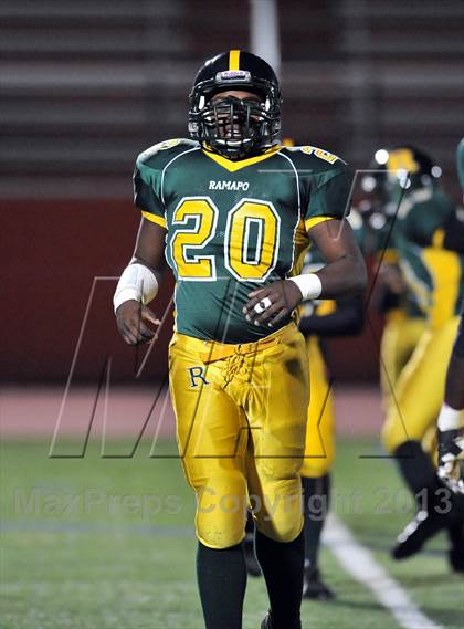 Thumbnail 2 in Ramapo @ White Plains (Section 1 Class AA Quarterfinal) photogallery.