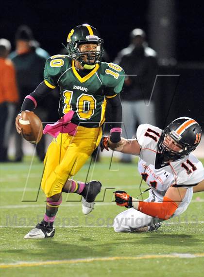 Thumbnail 1 in Ramapo @ White Plains (Section 1 Class AA Quarterfinal) photogallery.