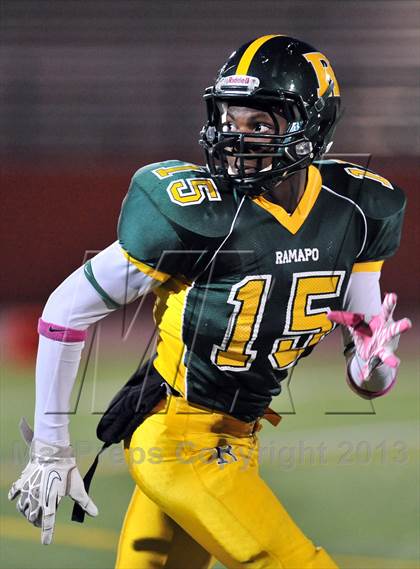 Thumbnail 1 in Ramapo @ White Plains (Section 1 Class AA Quarterfinal) photogallery.