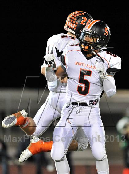 Thumbnail 3 in Ramapo @ White Plains (Section 1 Class AA Quarterfinal) photogallery.