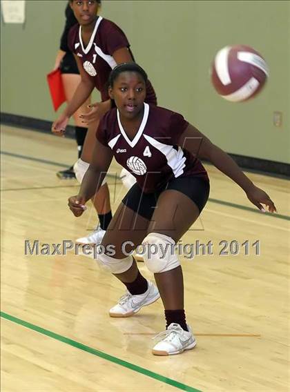 Thumbnail 3 in Natomas vs. Kimball (Lady Rams Classic) photogallery.