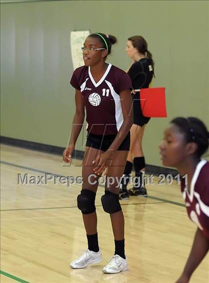Thumbnail 2 in Natomas vs. Kimball (Lady Rams Classic) photogallery.