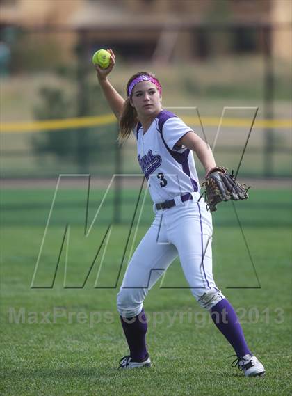 Thumbnail 2 in Mountain View vs. Wheat Ridge (Erie Festival of Champions) photogallery.
