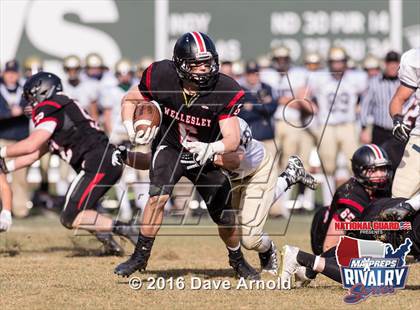 Thumbnail 2 in Wellesley vs. Needham (2015 MaxPreps Rivalry Series) photogallery.