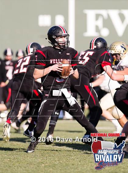 Thumbnail 1 in Wellesley vs. Needham (2015 MaxPreps Rivalry Series) photogallery.