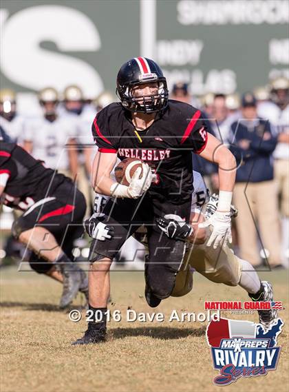 Thumbnail 3 in Wellesley vs. Needham (2015 MaxPreps Rivalry Series) photogallery.