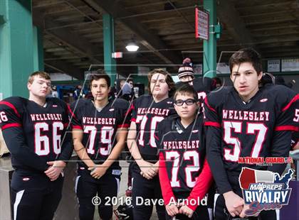 Thumbnail 3 in Wellesley vs. Needham (2015 MaxPreps Rivalry Series) photogallery.
