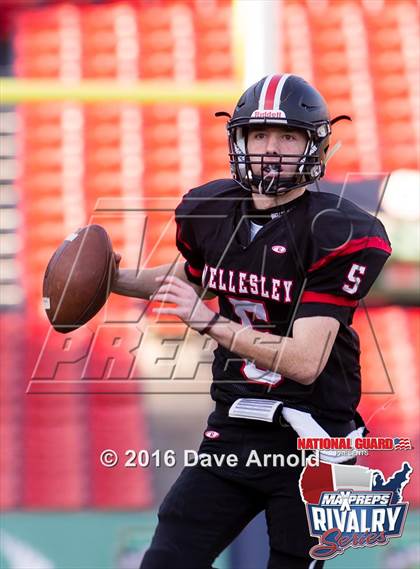 Thumbnail 3 in Wellesley vs. Needham (2015 MaxPreps Rivalry Series) photogallery.