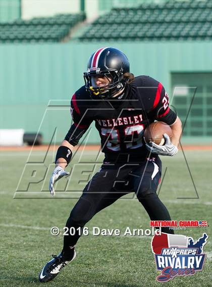 Thumbnail 3 in Wellesley vs. Needham (2015 MaxPreps Rivalry Series) photogallery.