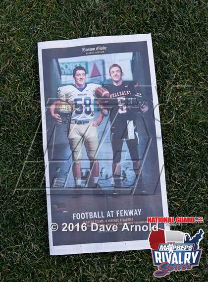 Thumbnail 3 in Wellesley vs. Needham (2015 MaxPreps Rivalry Series) photogallery.