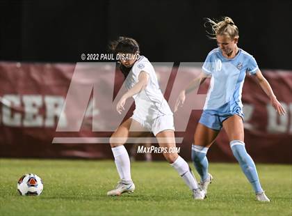 Thumbnail 2 in Valor Christian vs. Grandview (CHSAA 5A Semi-Final) photogallery.