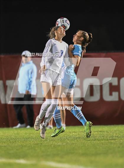 Thumbnail 1 in Valor Christian vs. Grandview (CHSAA 5A Semi-Final) photogallery.