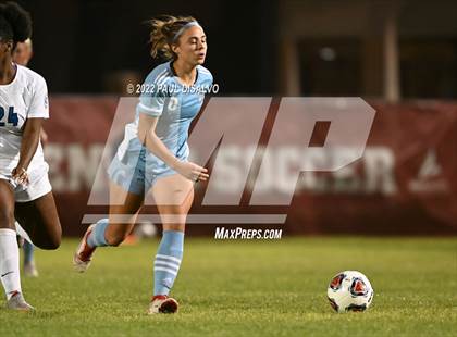 Thumbnail 3 in Valor Christian vs. Grandview (CHSAA 5A Semi-Final) photogallery.