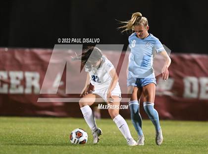 Thumbnail 2 in Valor Christian vs. Grandview (CHSAA 5A Semi-Final) photogallery.