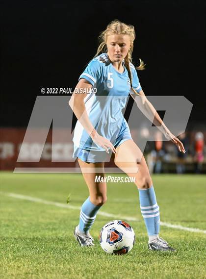 Thumbnail 3 in Valor Christian vs. Grandview (CHSAA 5A Semi-Final) photogallery.