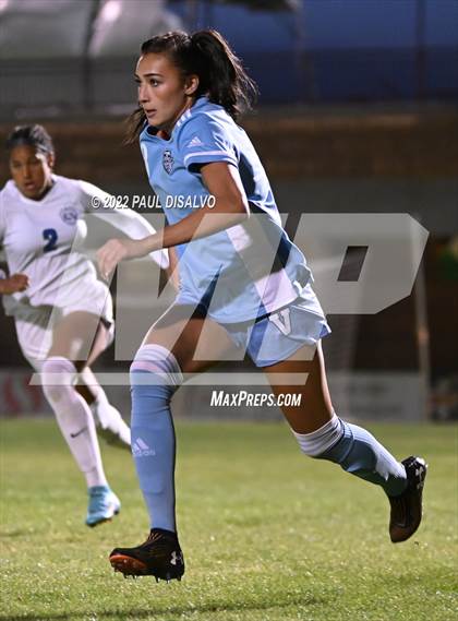 Thumbnail 3 in Valor Christian vs. Grandview (CHSAA 5A Semi-Final) photogallery.