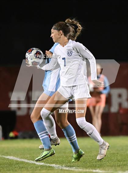 Thumbnail 3 in Valor Christian vs. Grandview (CHSAA 5A Semi-Final) photogallery.