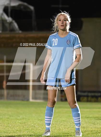 Thumbnail 2 in Valor Christian vs. Grandview (CHSAA 5A Semi-Final) photogallery.