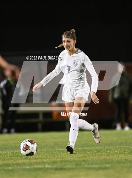 Thumbnail 3 in Valor Christian vs. Grandview (CHSAA 5A Semi-Final) photogallery.