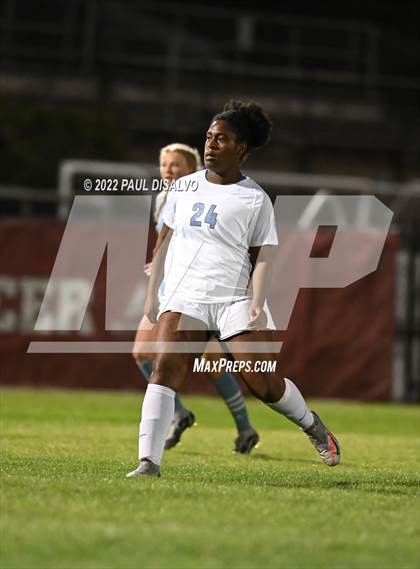 Thumbnail 3 in Valor Christian vs. Grandview (CHSAA 5A Semi-Final) photogallery.