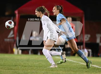 Thumbnail 1 in Valor Christian vs. Grandview (CHSAA 5A Semi-Final) photogallery.