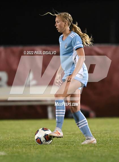 Thumbnail 2 in Valor Christian vs. Grandview (CHSAA 5A Semi-Final) photogallery.