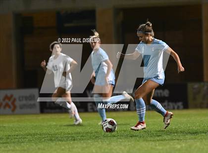 Thumbnail 1 in Valor Christian vs. Grandview (CHSAA 5A Semi-Final) photogallery.