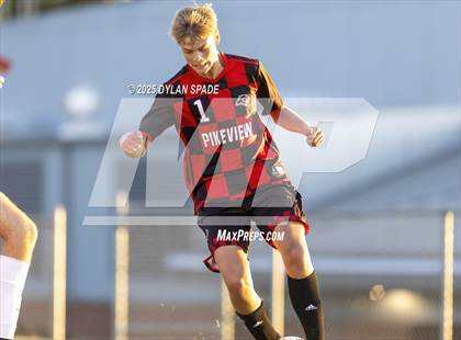 Thumbnail 1 in PikeView vs Herbert Hoover photogallery.