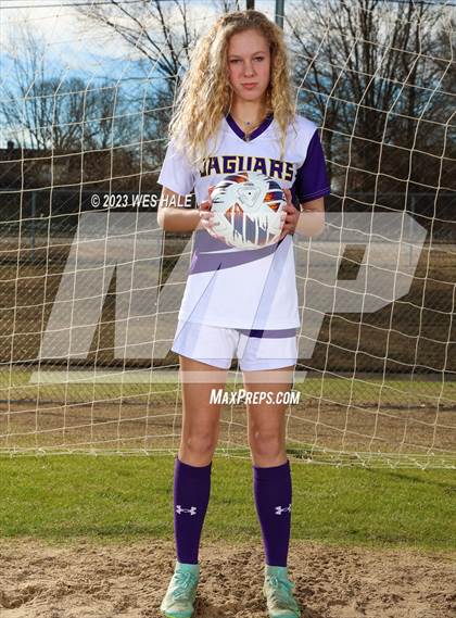 Thumbnail 1 in DeSoto Central (Team & Individual) photogallery.