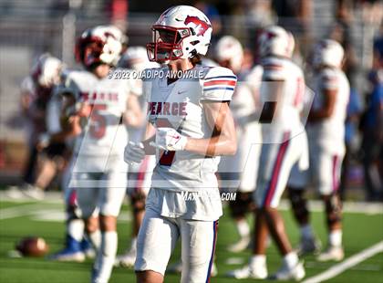 Thumbnail 3 in Wylie vs. Pearce photogallery.