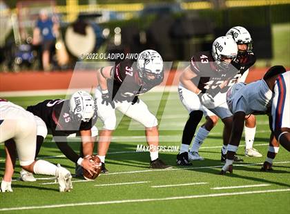 Thumbnail 3 in Wylie vs. Pearce photogallery.