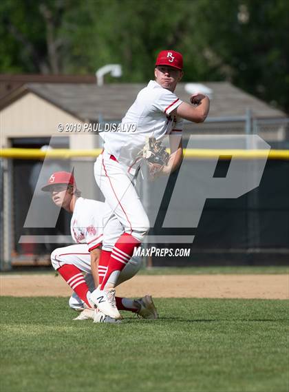 Thumbnail 3 in Cherry Creek vs. Regis Jesuit (CHSAA 5A State Final) photogallery.