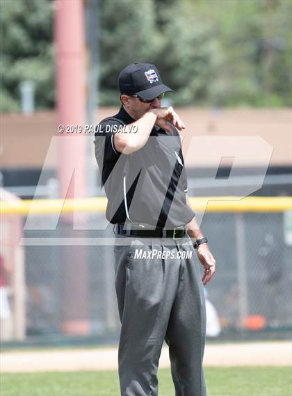 Thumbnail 2 in Cherry Creek vs. Regis Jesuit (CHSAA 5A State Final) photogallery.