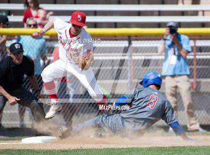 Thumbnail 3 in Cherry Creek vs. Regis Jesuit (CHSAA 5A State Final) photogallery.