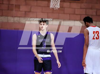 Thumbnail 2 in Foothills Christian vs Taft photogallery.