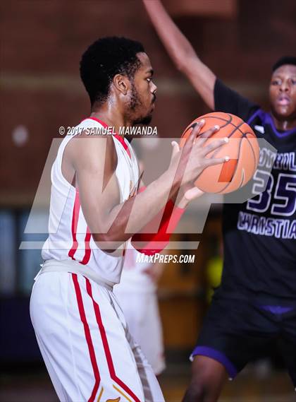 Thumbnail 1 in Foothills Christian vs Taft photogallery.