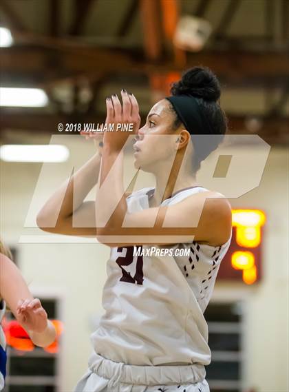 Thumbnail 3 in Valley Central @ Kingston (Section 9 Class AA Quarterfinal) photogallery.